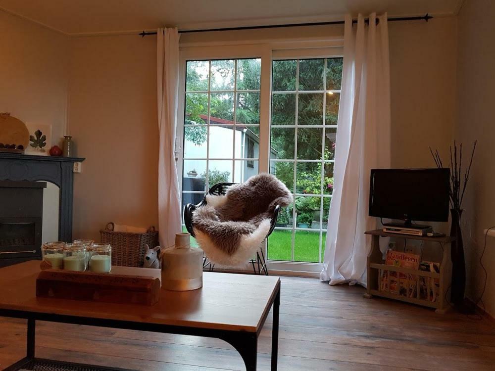 Woudthuisje Laag-Soeren ภายนอก รูปภาพ